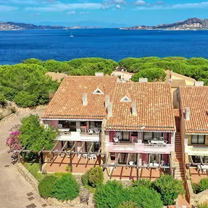 Aparthotel Baia Del Faro